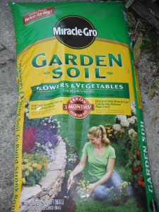 Fertilized Potting Soil